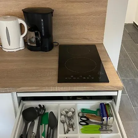 15 Apartment